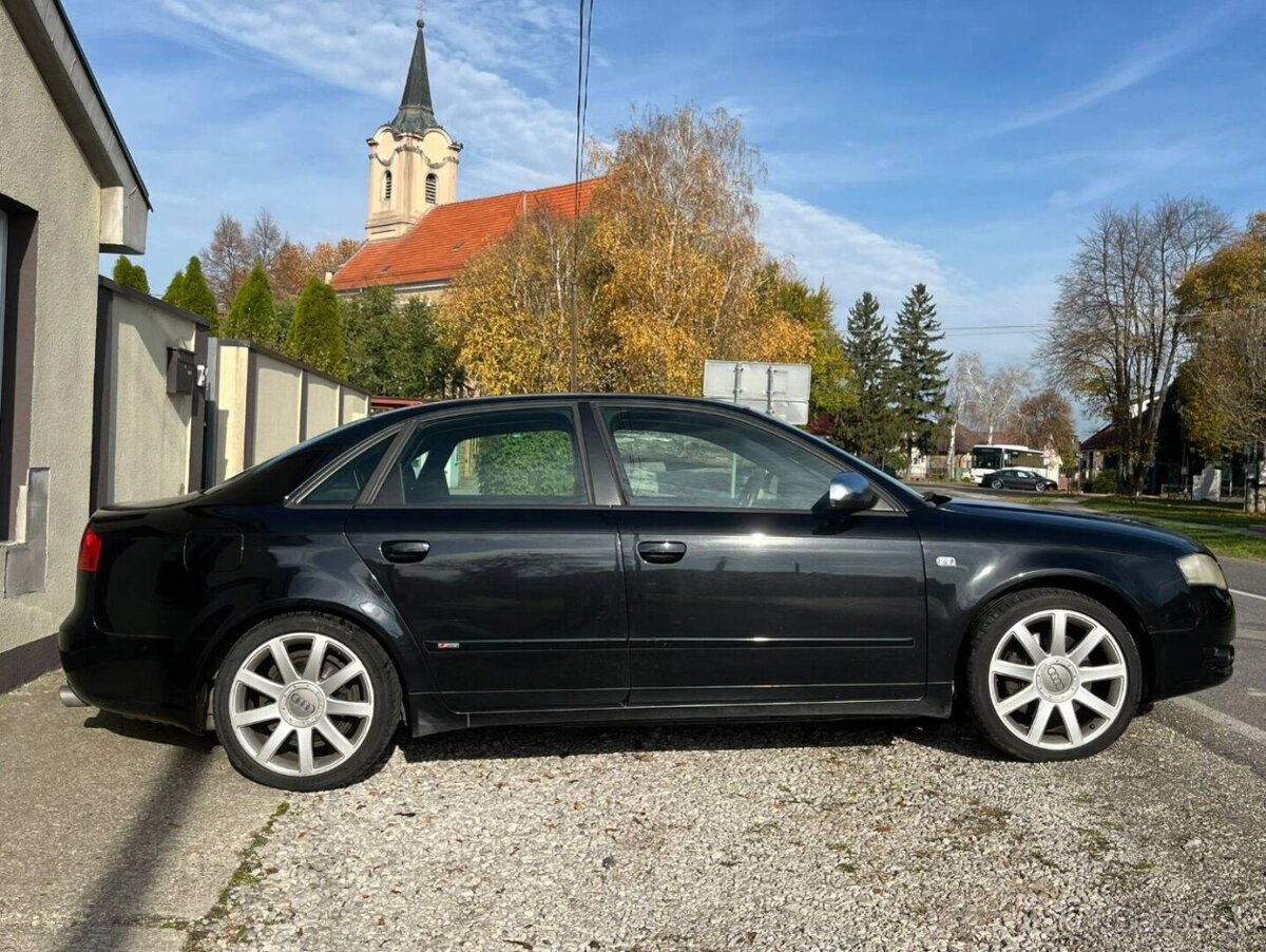 Audi A4 2.0 TFSI Quattro S-Line - 4
