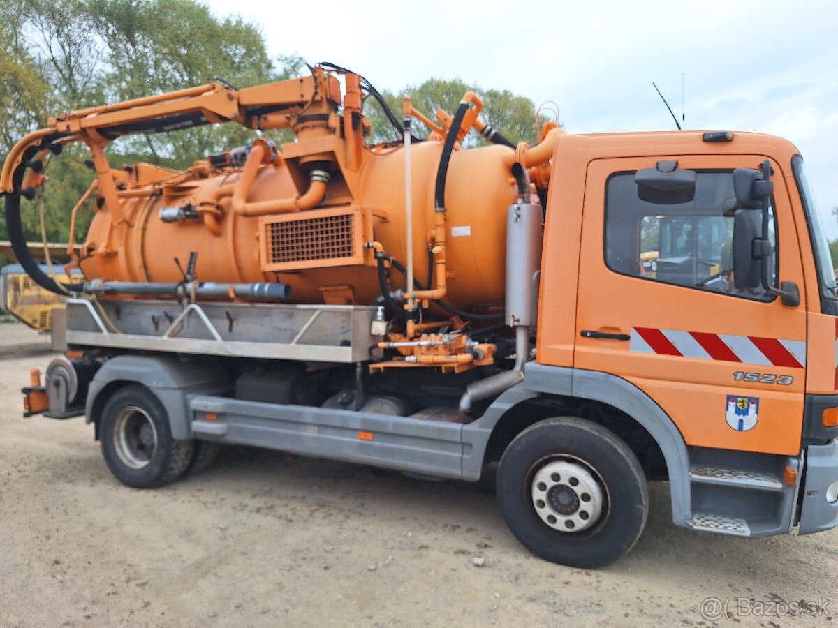 Fekálne vozidlo - 4