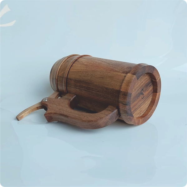 Predám drevený krígeľ - 4