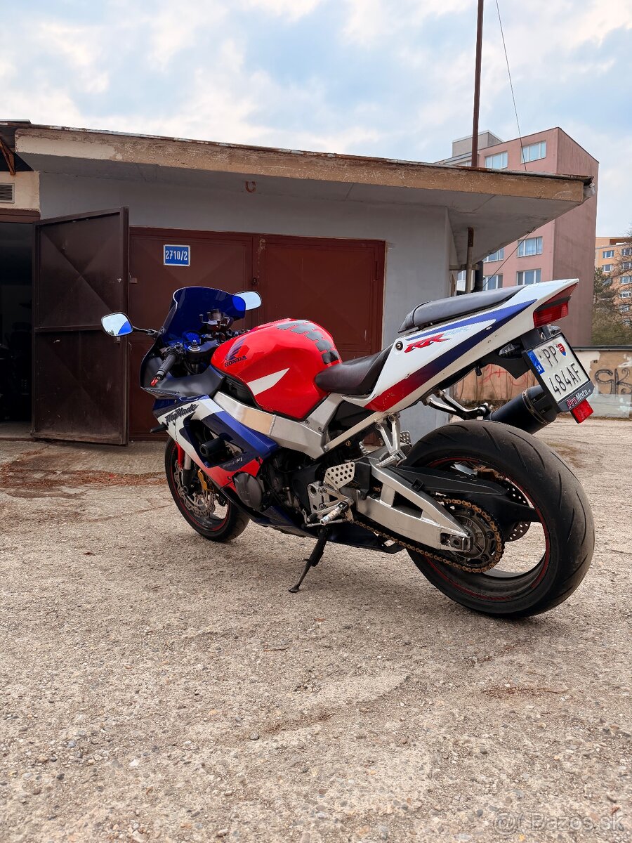 Predám Honda CBR 929 - 4