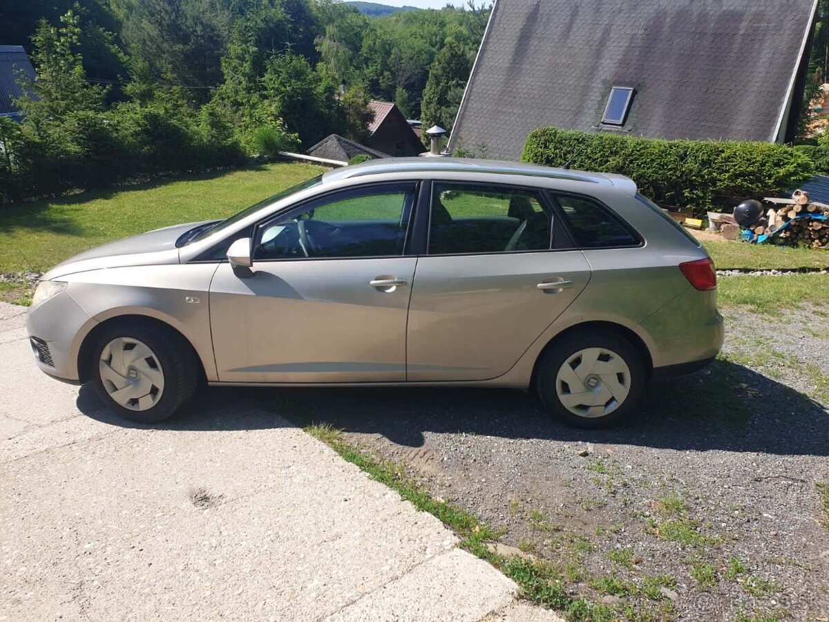 Predám Seat Ibiza 1,4 16V Style - 4