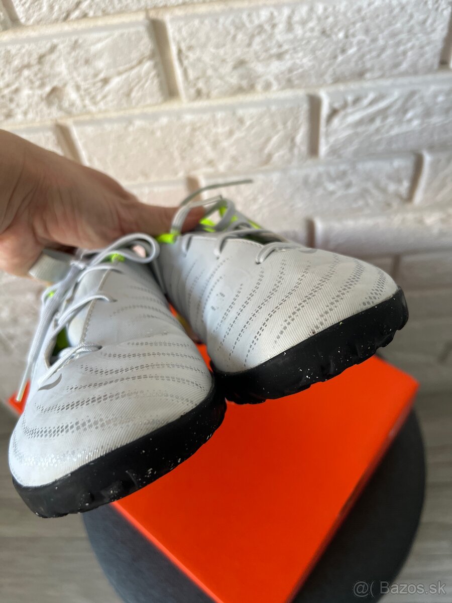 Nike Phantom GX 2 Academy TF, detské tenisky, veľkosť 37,5 - 4