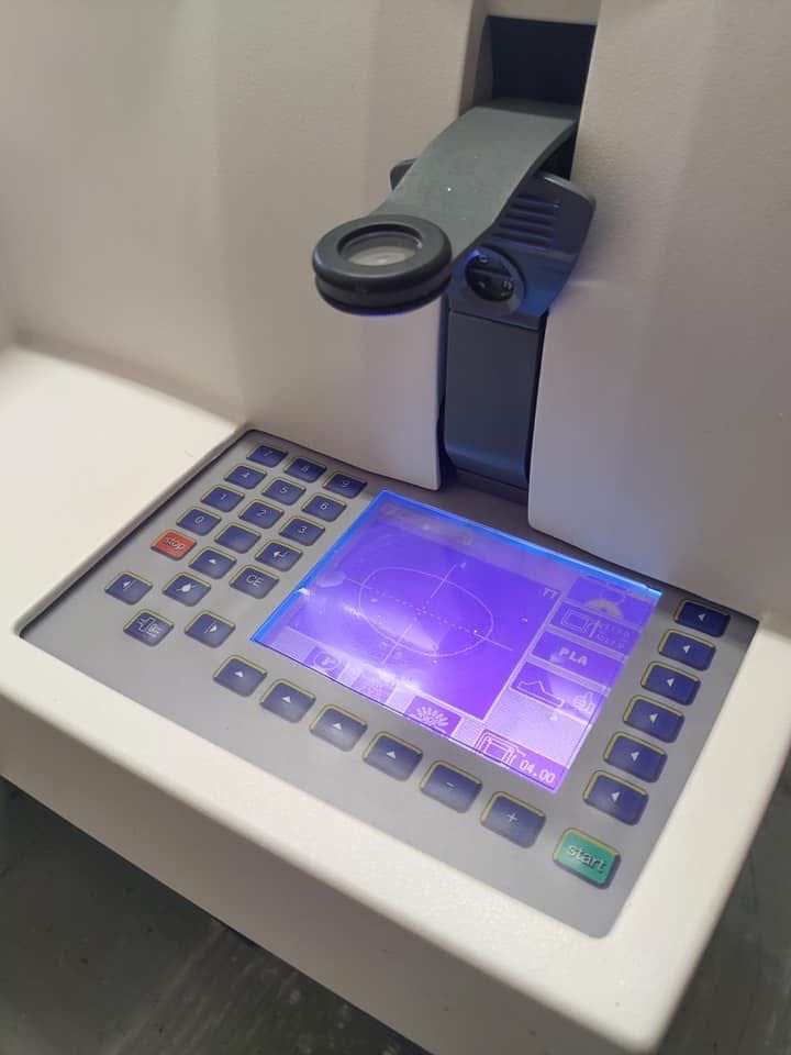 WECO Edge 310 automat pro oční optiku - 4