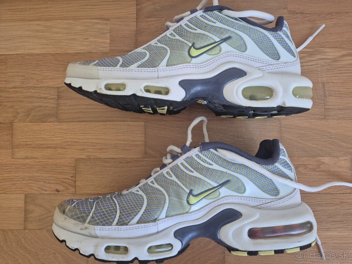 Nike Air Max Plus - 4