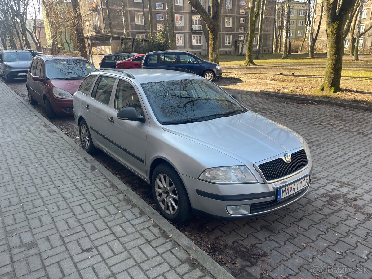 Škoda Octavia 1,6Mpi r.v.2011 - 4