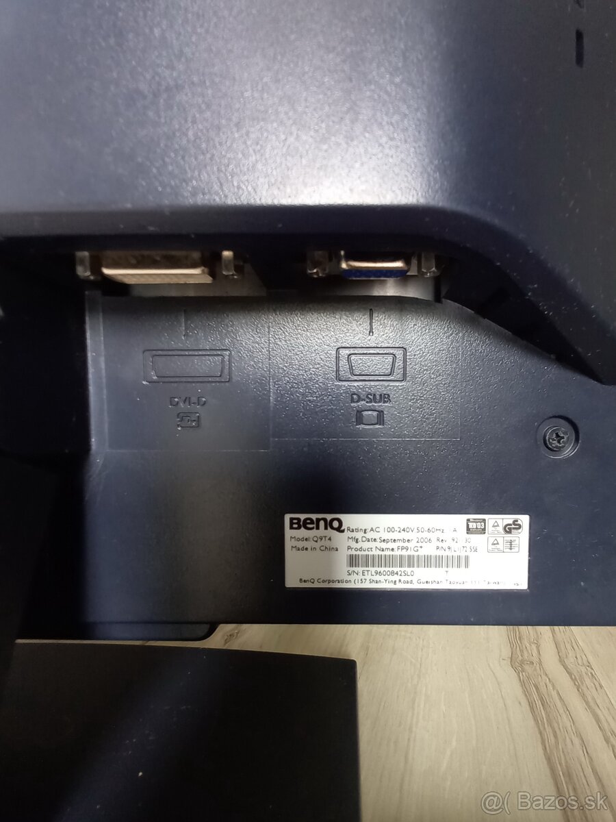 19" LCD Monitor BenQ Q9T4 - 4