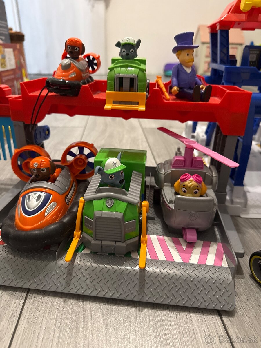 Labková Patrola garáž+komplet autíčka - 4