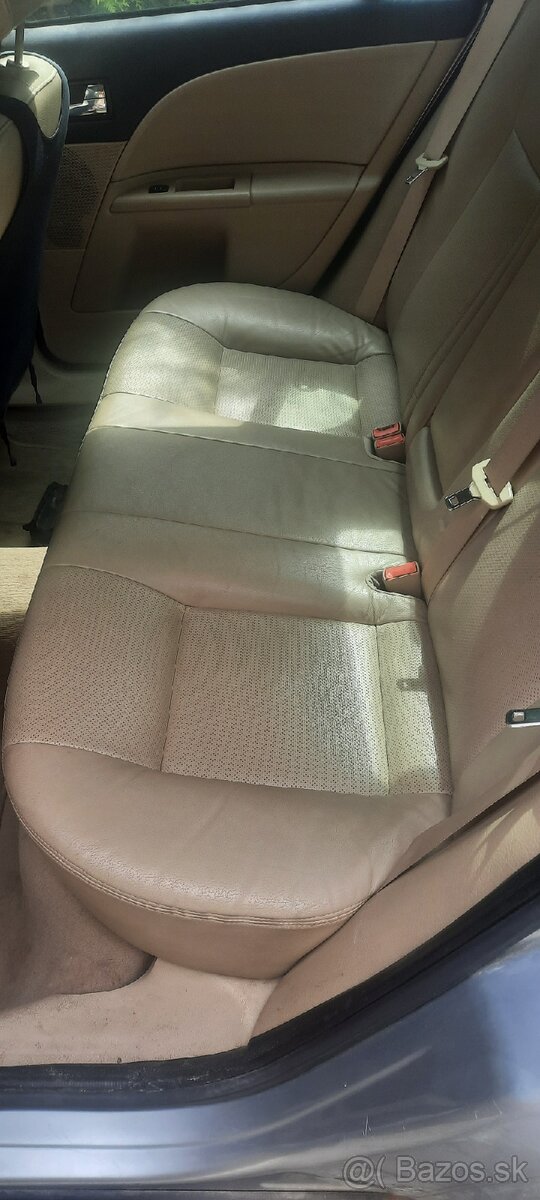 Ford Mondeo - 4