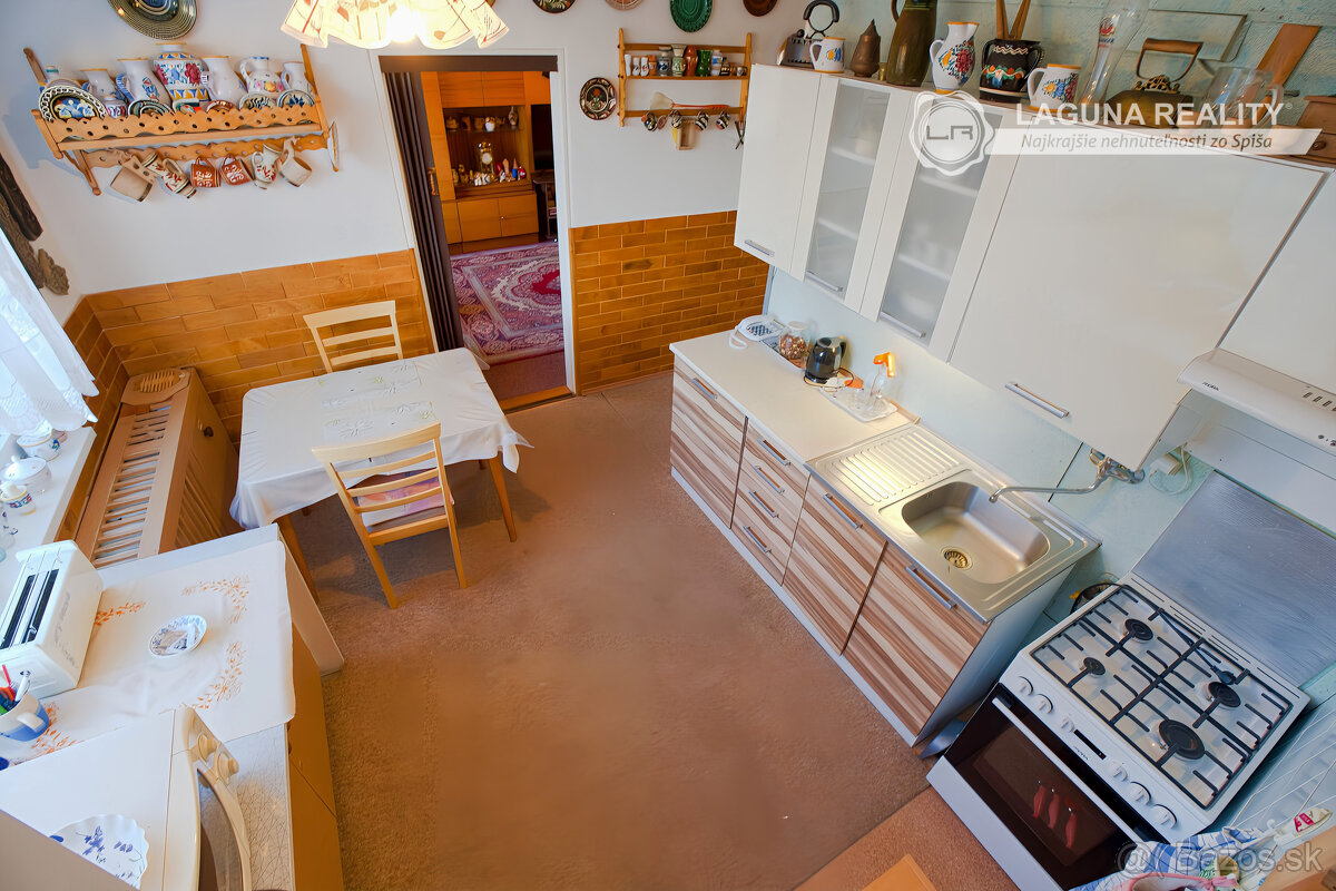 Byt 4+1 (82 m2) s loggiou, sídl. Mier Sp. Nová Ves - 4