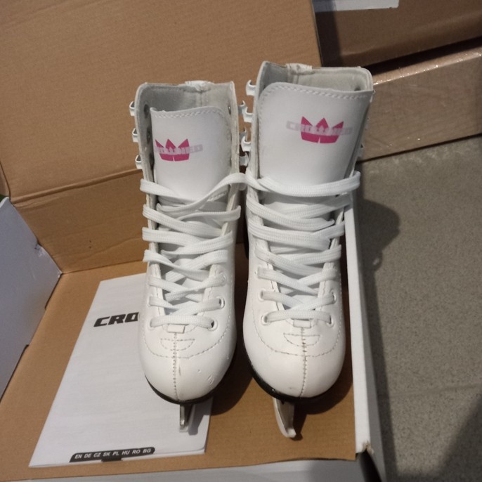 Predám dievčenské detské korčule - 29 - 4