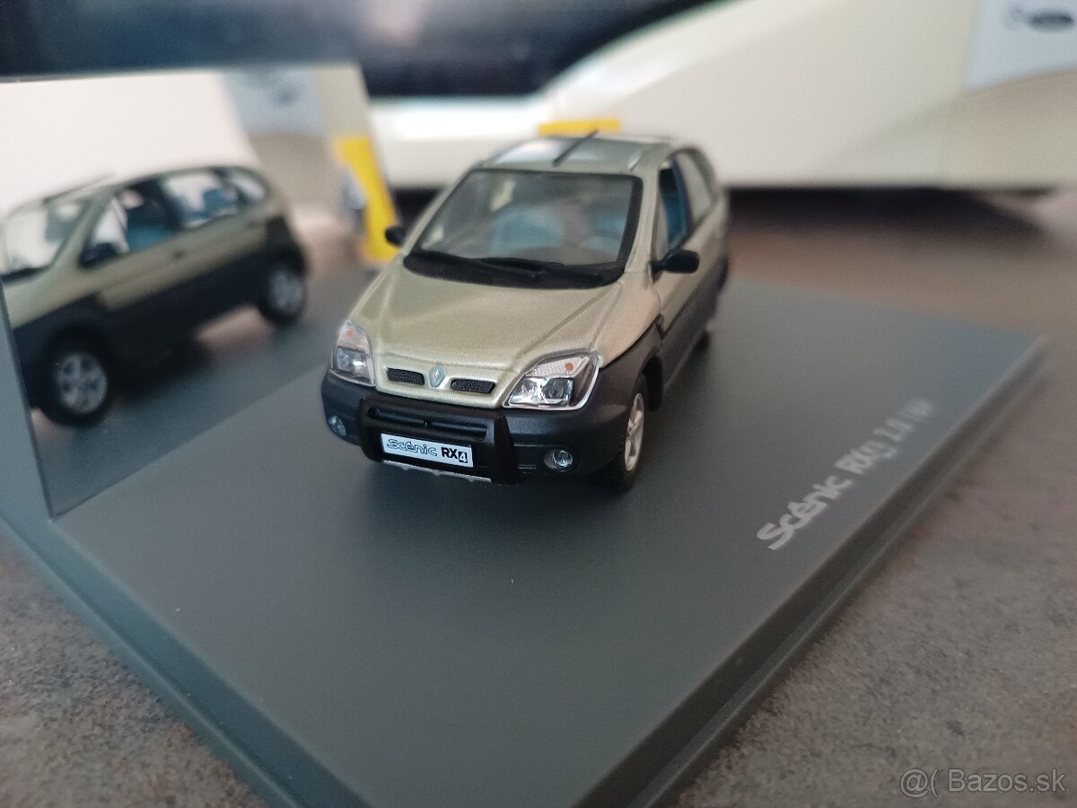 1:43 Renault RX4 - 4