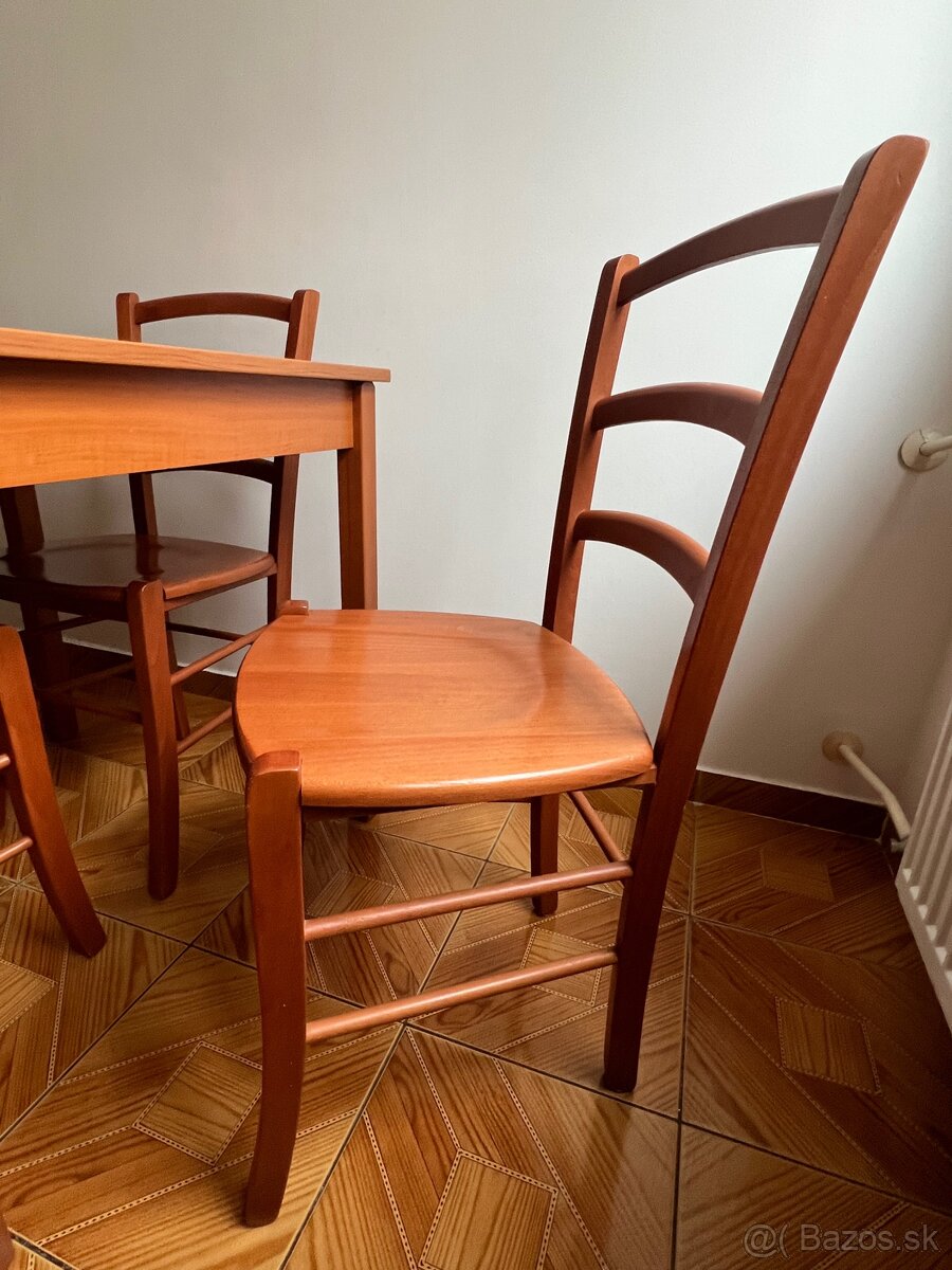 Jedálenský stôl so stoličkami - 4