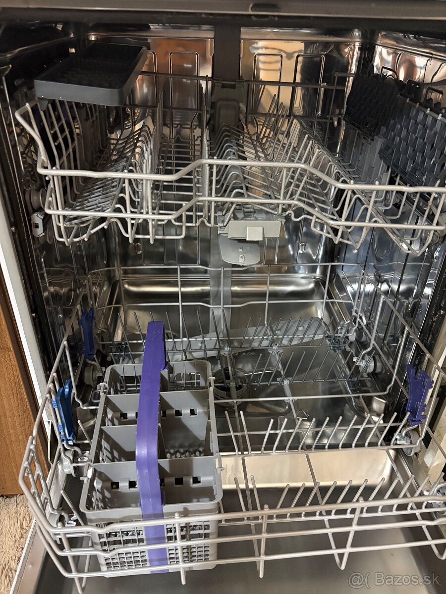 Predám umývačku riadu Beko - 4