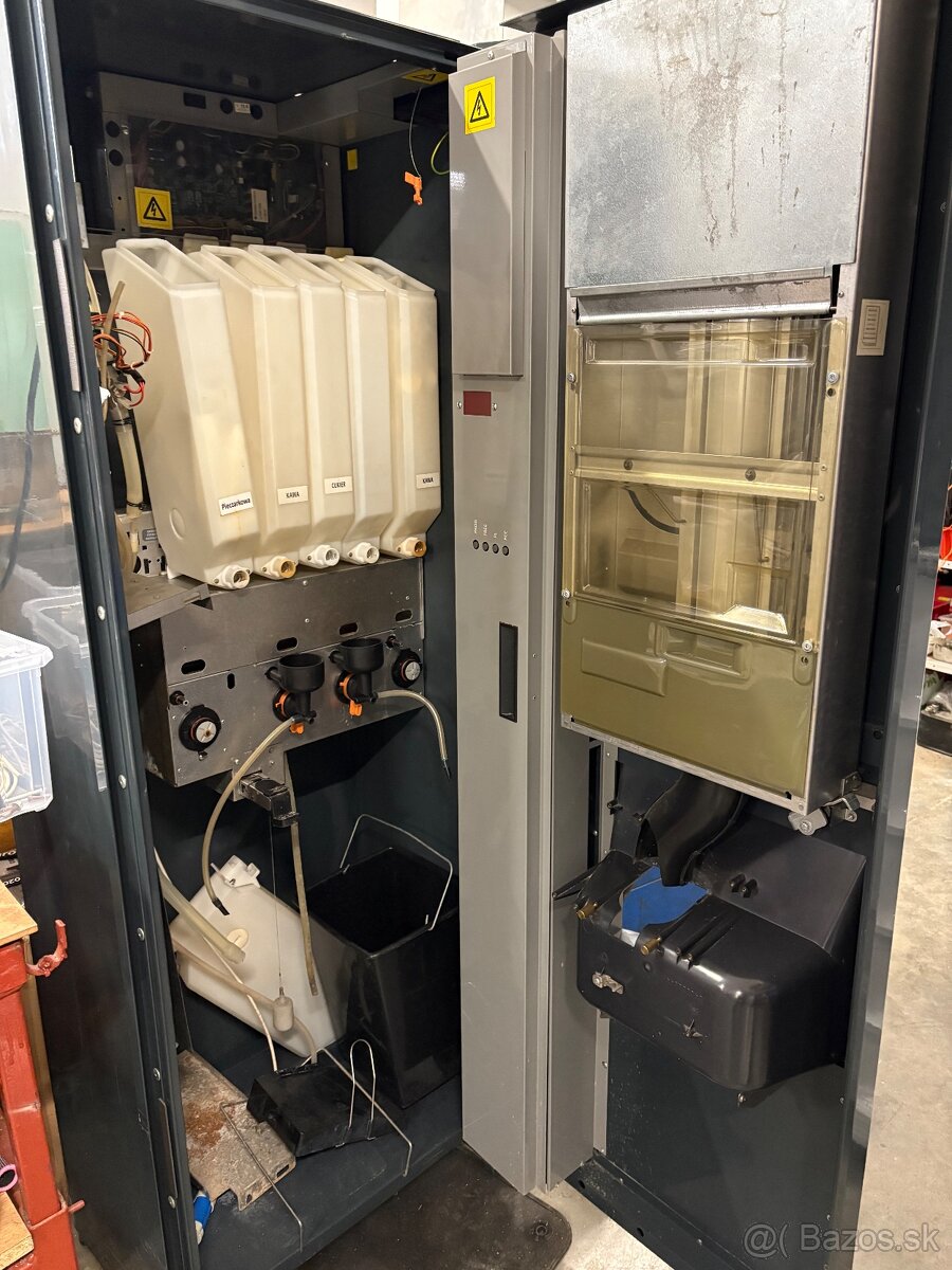 Predam kavomat Rheavendors - 4