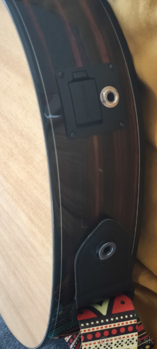 Gitara, classical. Cort. - 4