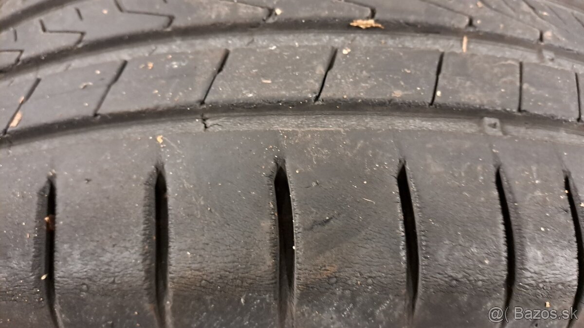 Predám 4ks jazdené letné 195/65r15-91H Hankook - 4