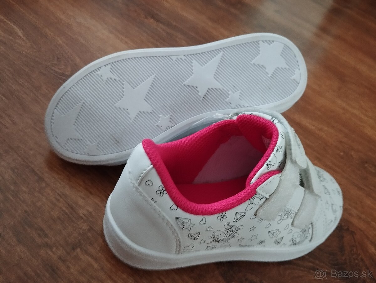 Dievčenské vyfarbovacie topánky značky lupilu - 4