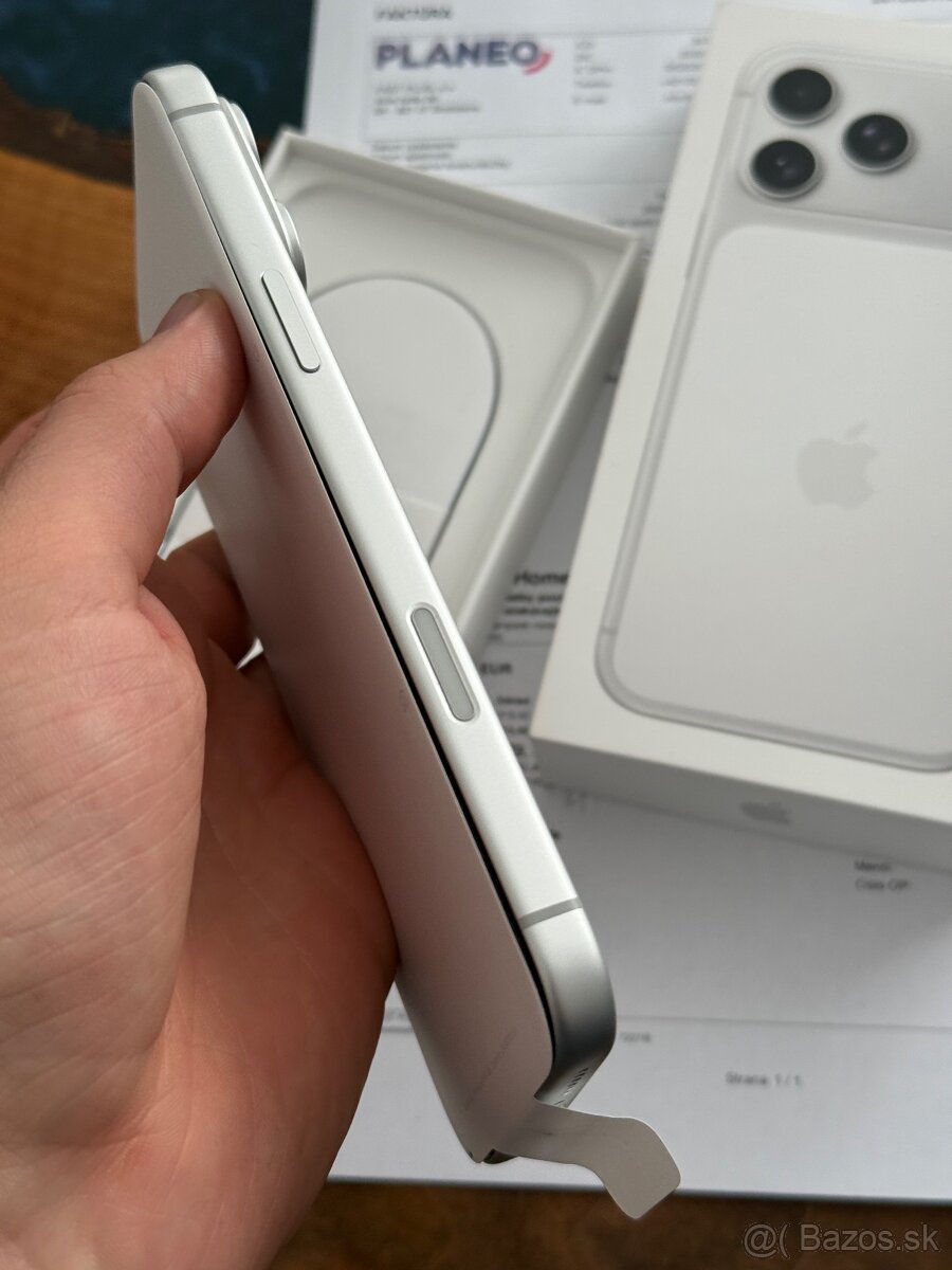 iPhone 17 Pro Max 256gb 2r zaruka planeo - 4