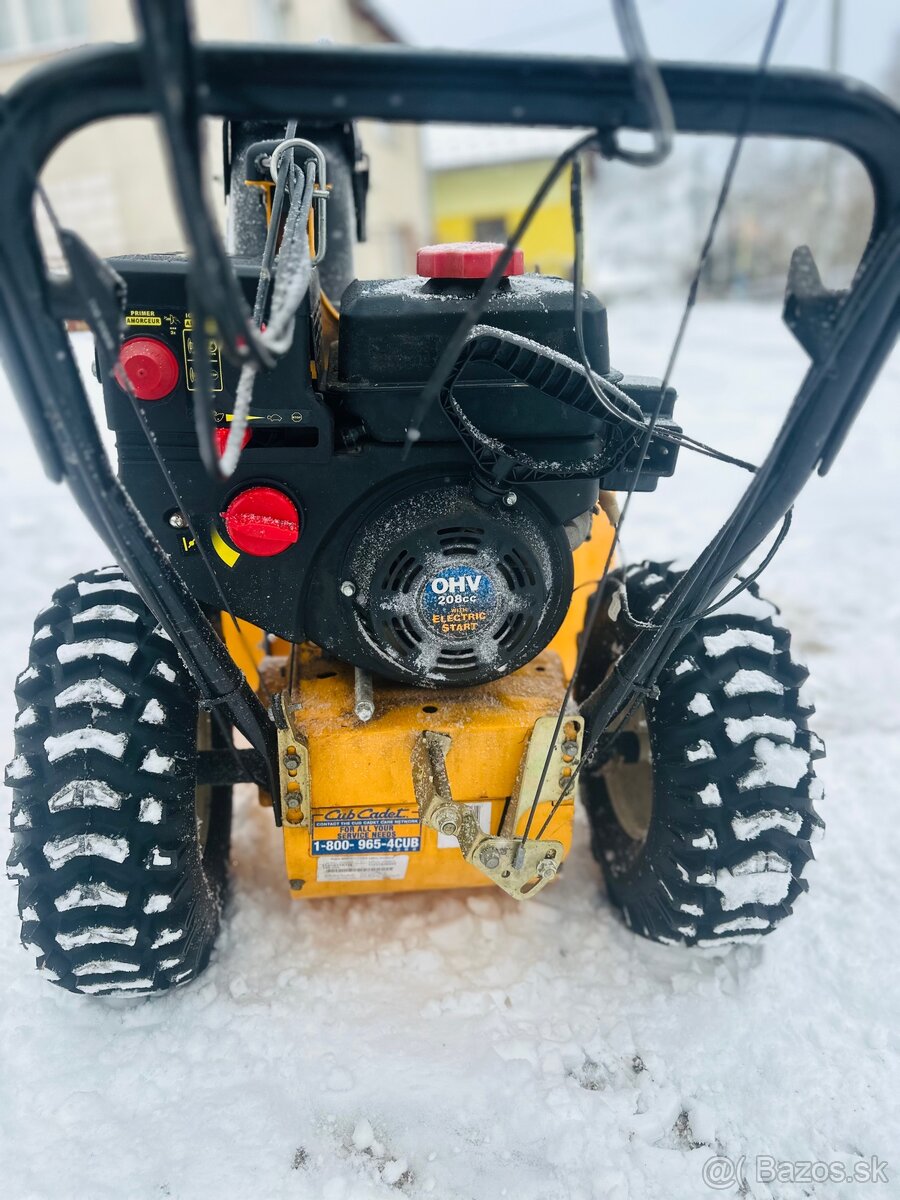 Snežná fréza CUB CADET 524 - 4