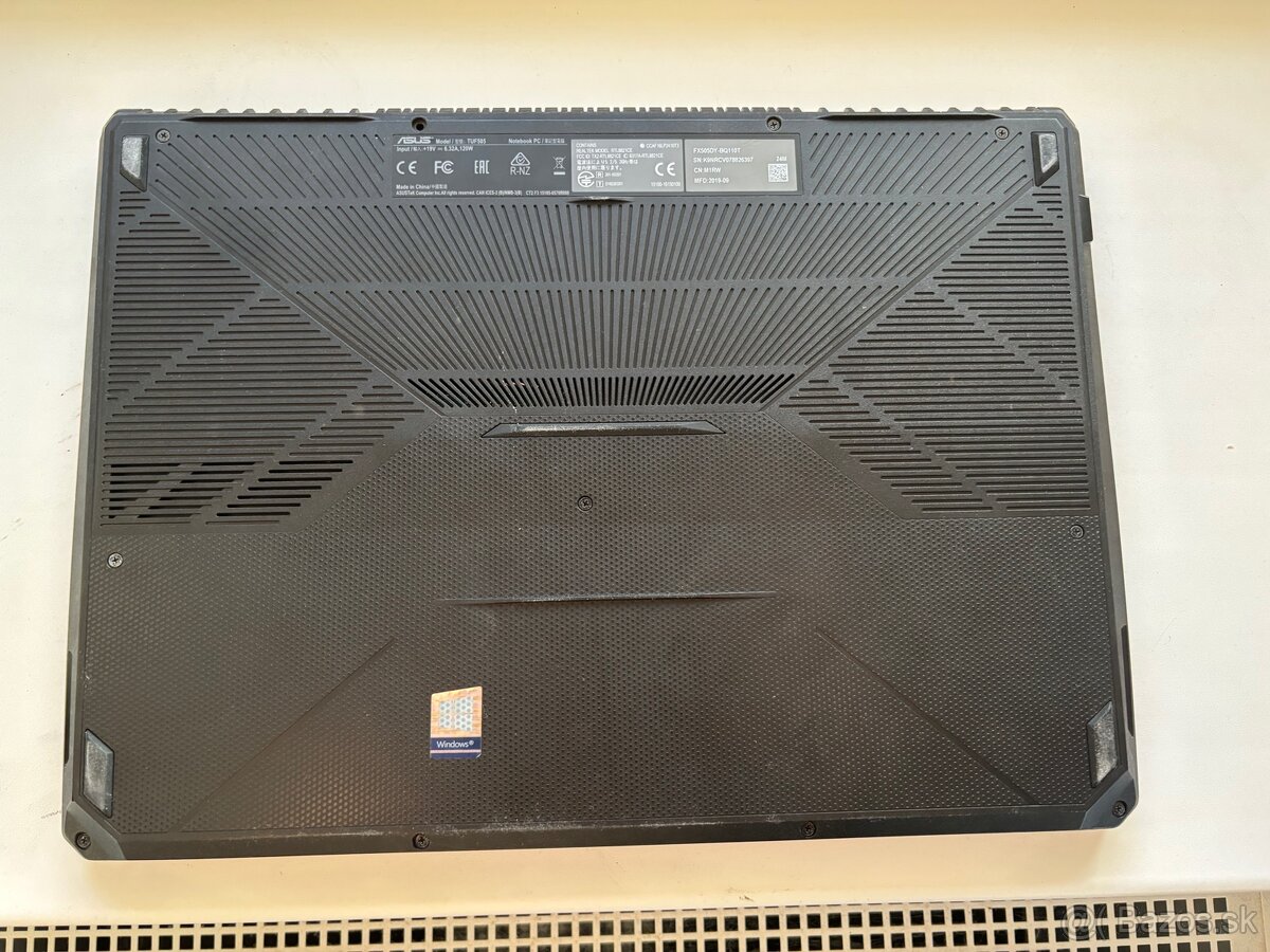 Asus FX505DY - 4