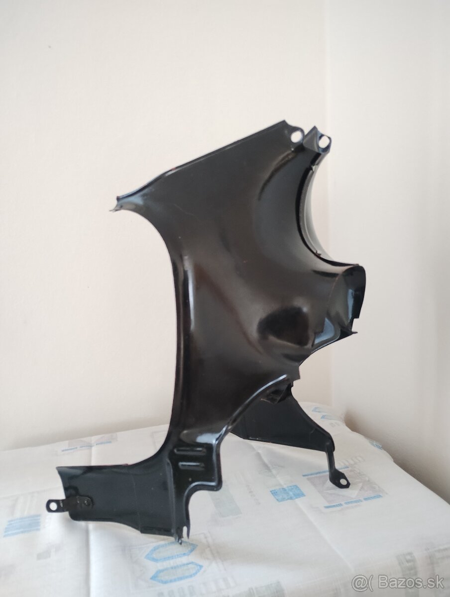 Prodám uloženkové podsedadlové plechy na Jawa ČZ 250 - 4