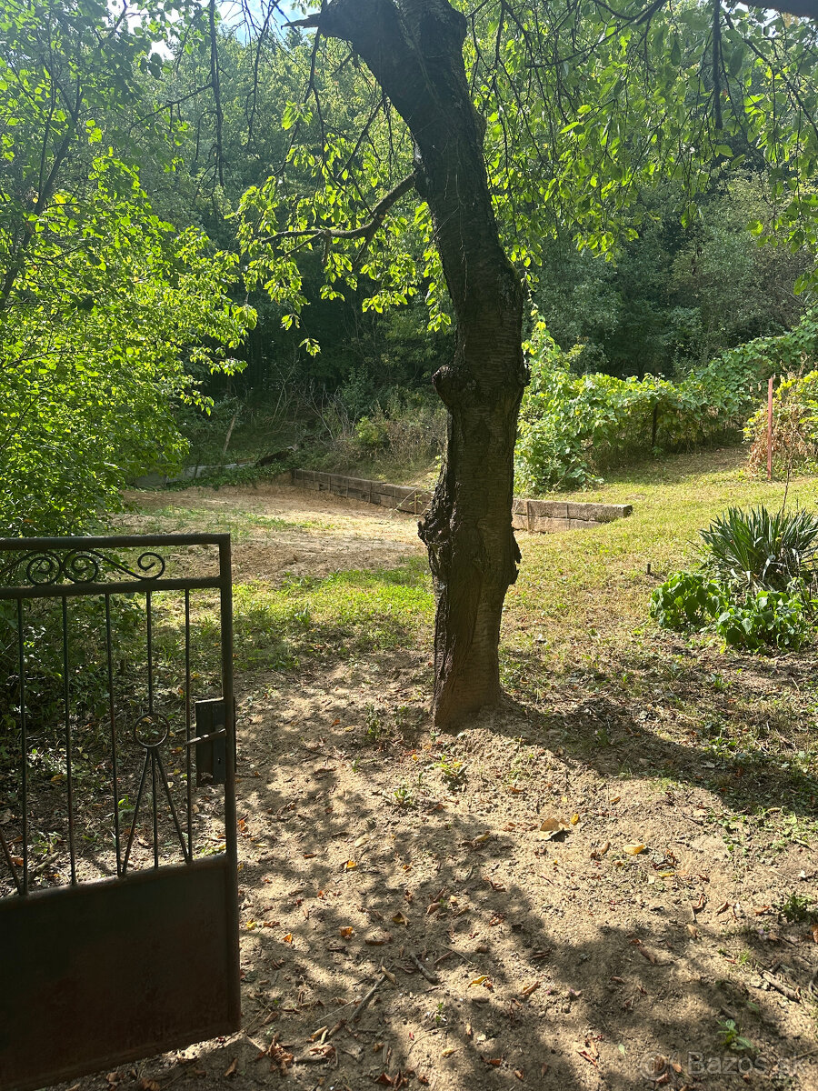 Pozemok s krásnym výhľadom - 4