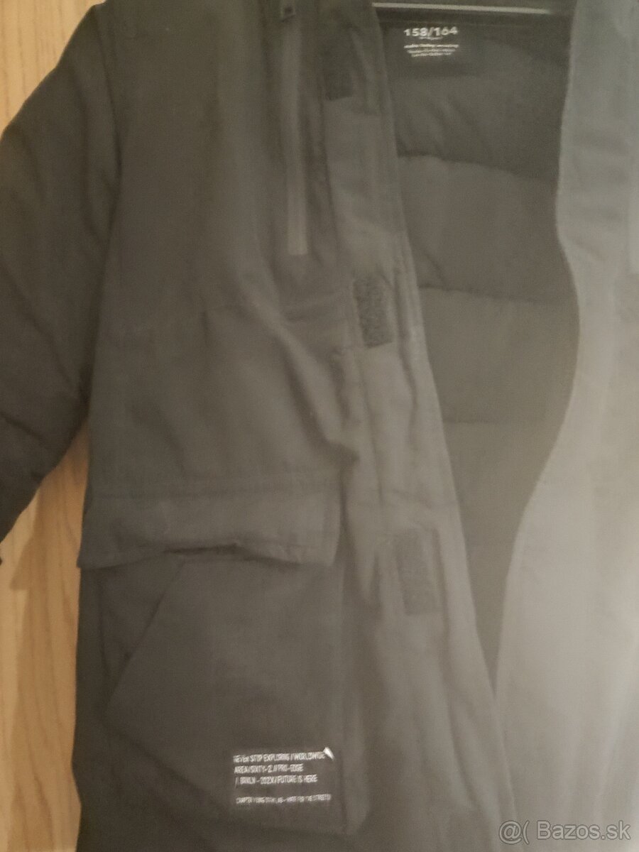 Chlapčenská zimná bunda 158/164 čierna - 4