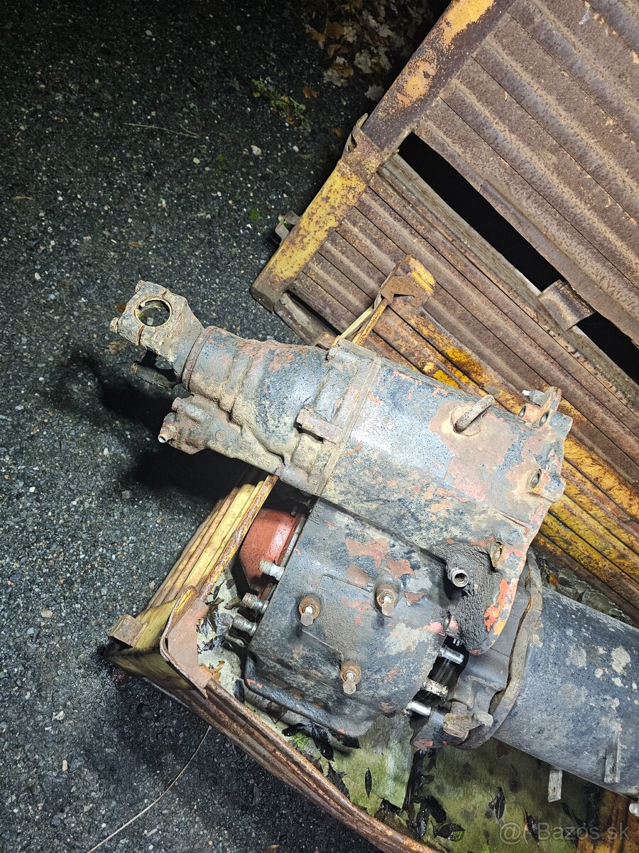 Rozvodovka TATRA 815 8X8 vojak - 4