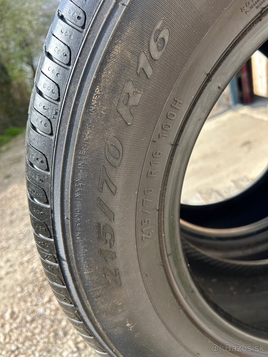 Pirelli scorpion 215/70/16”-100H - 4