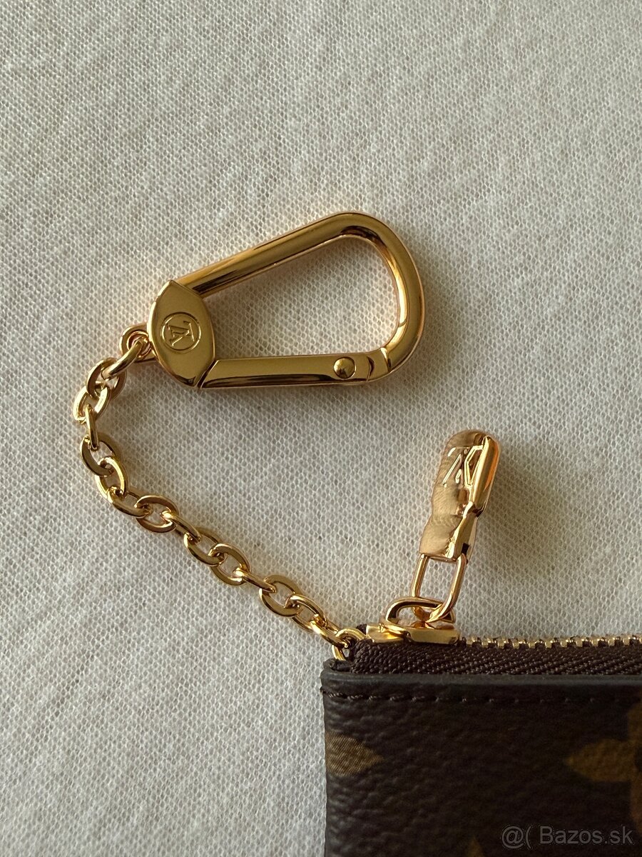 Louis Vuitton Monogram Key Pouch - 4