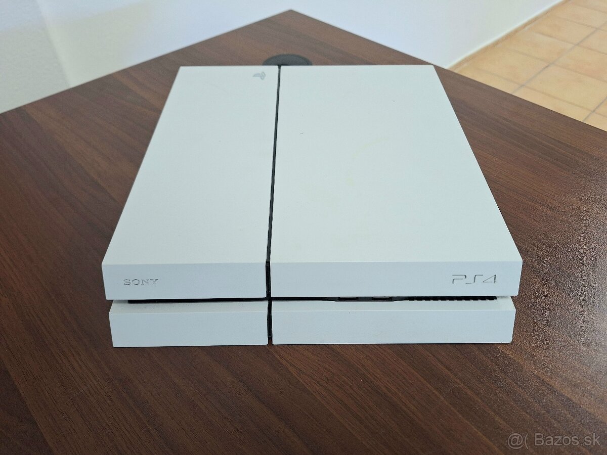 Sony PlayStation 4 500GB - 4