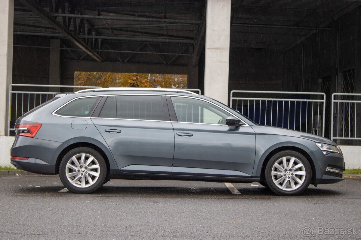 Škoda Superb Combi - 4