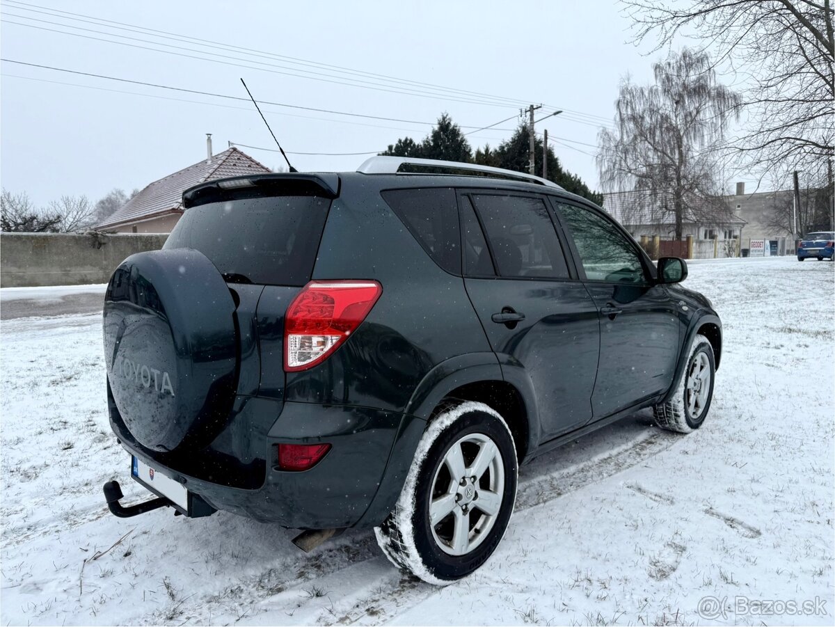 Toyota Rav4 2.2 D4D 4x4 - 4