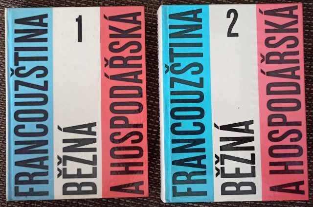 RETRO SLOVNÍKY A UČEBNICE - 4