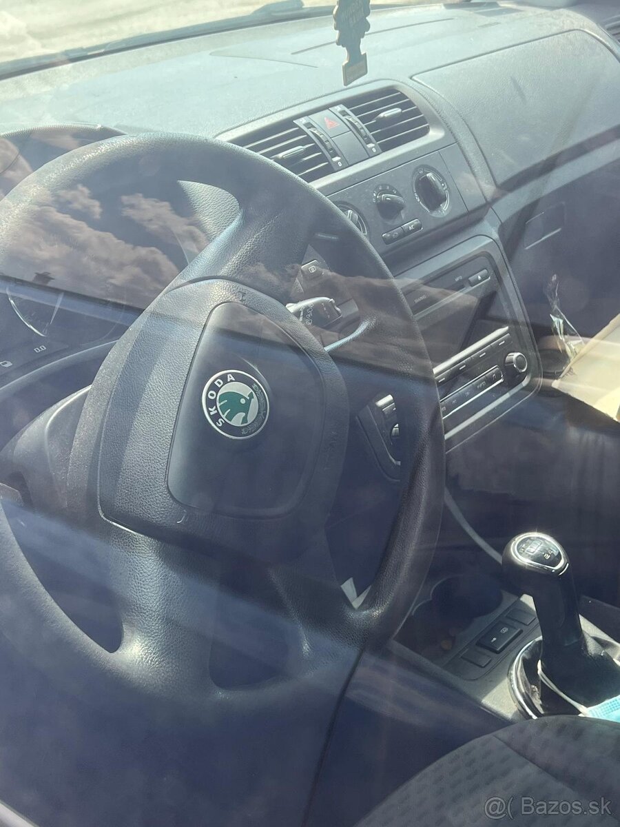Škoda fabia 1.6tdi combi - 4
