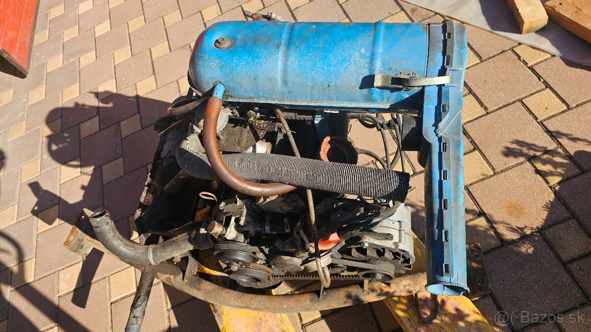 Predám motor Škoda 120 - 4