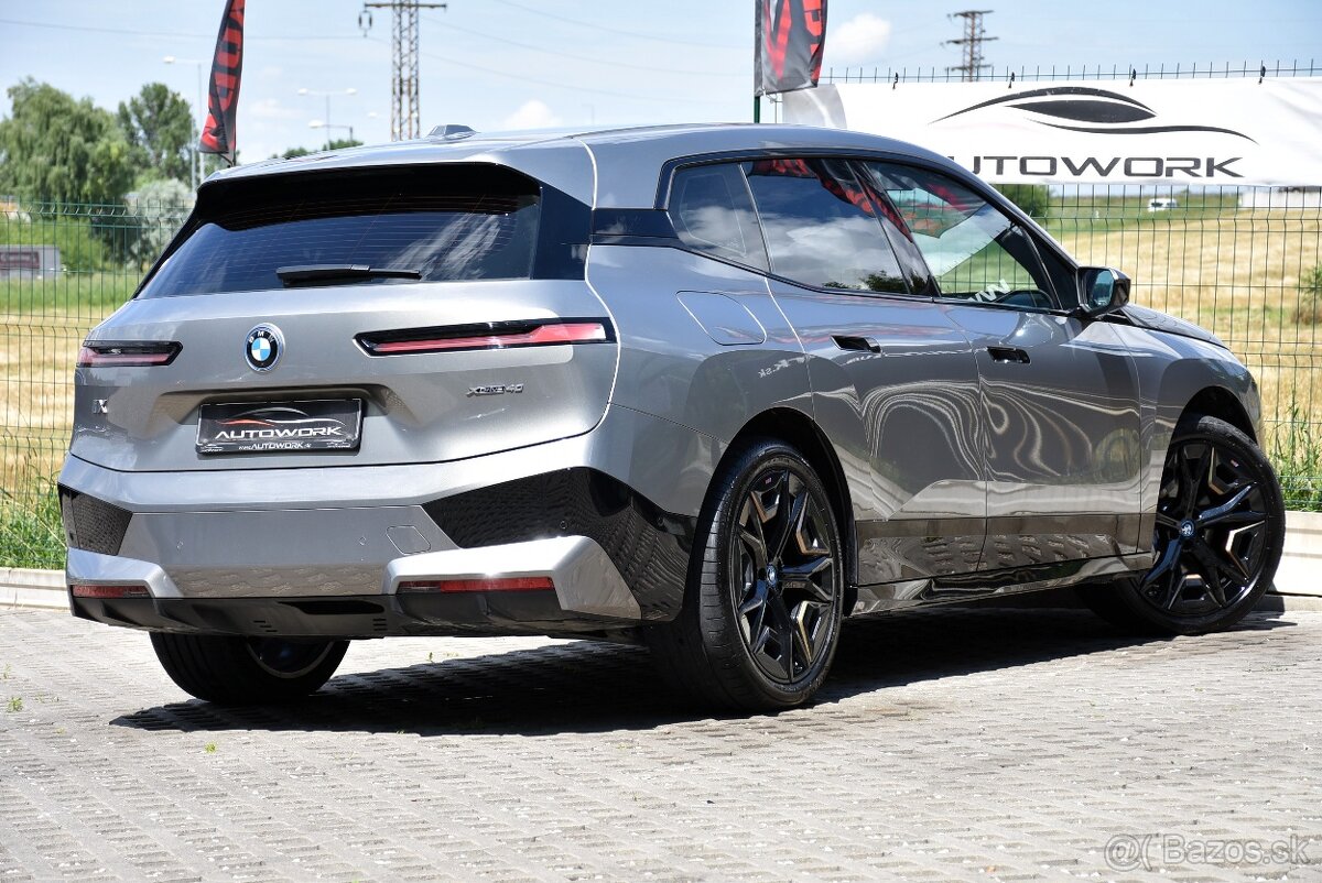 BMW iX xDrive40 FULL VÝBAVA SR ZÁRUKA 12_000_KM_DPH_2024 - 4