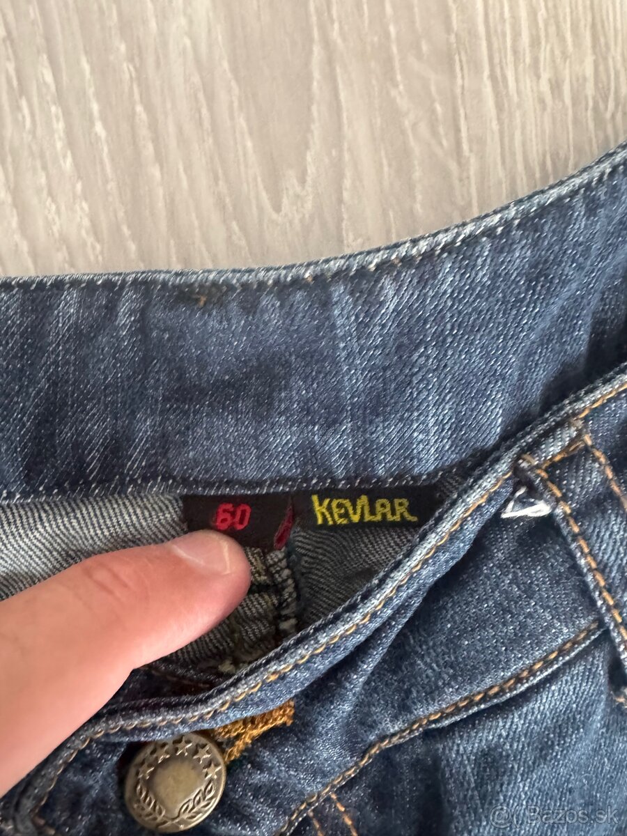 Kevlarove rifle s chranicmi - 4