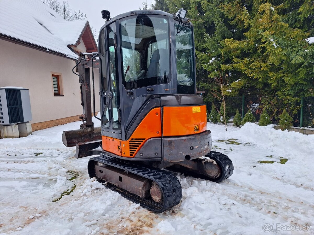 Minibager Hitachi ZX 30 - 4