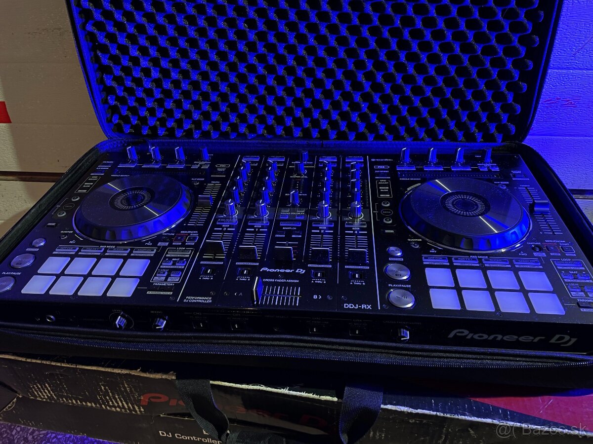 Pioneer DJ DDJ-RX + UDG hardcase - 4