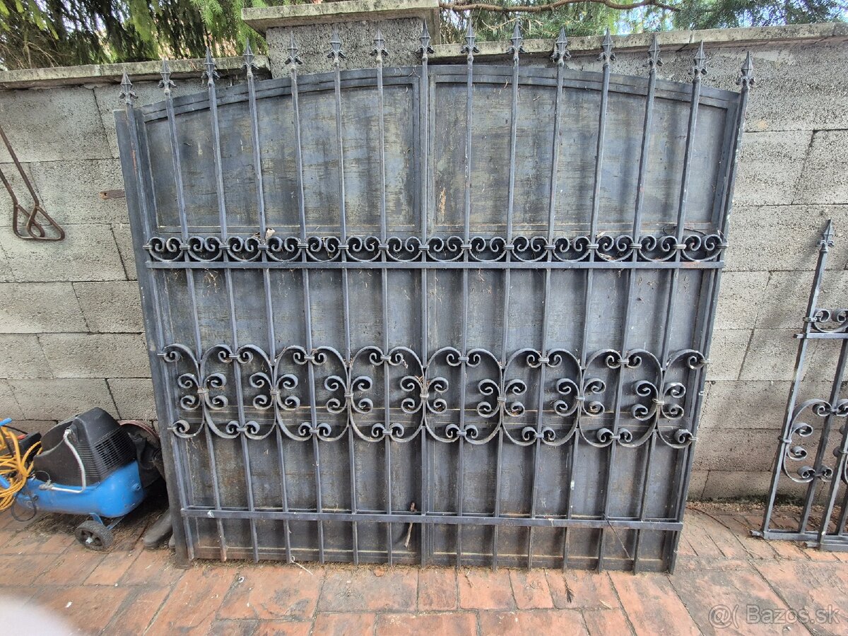 Predám kovanú predzahrádku - 4