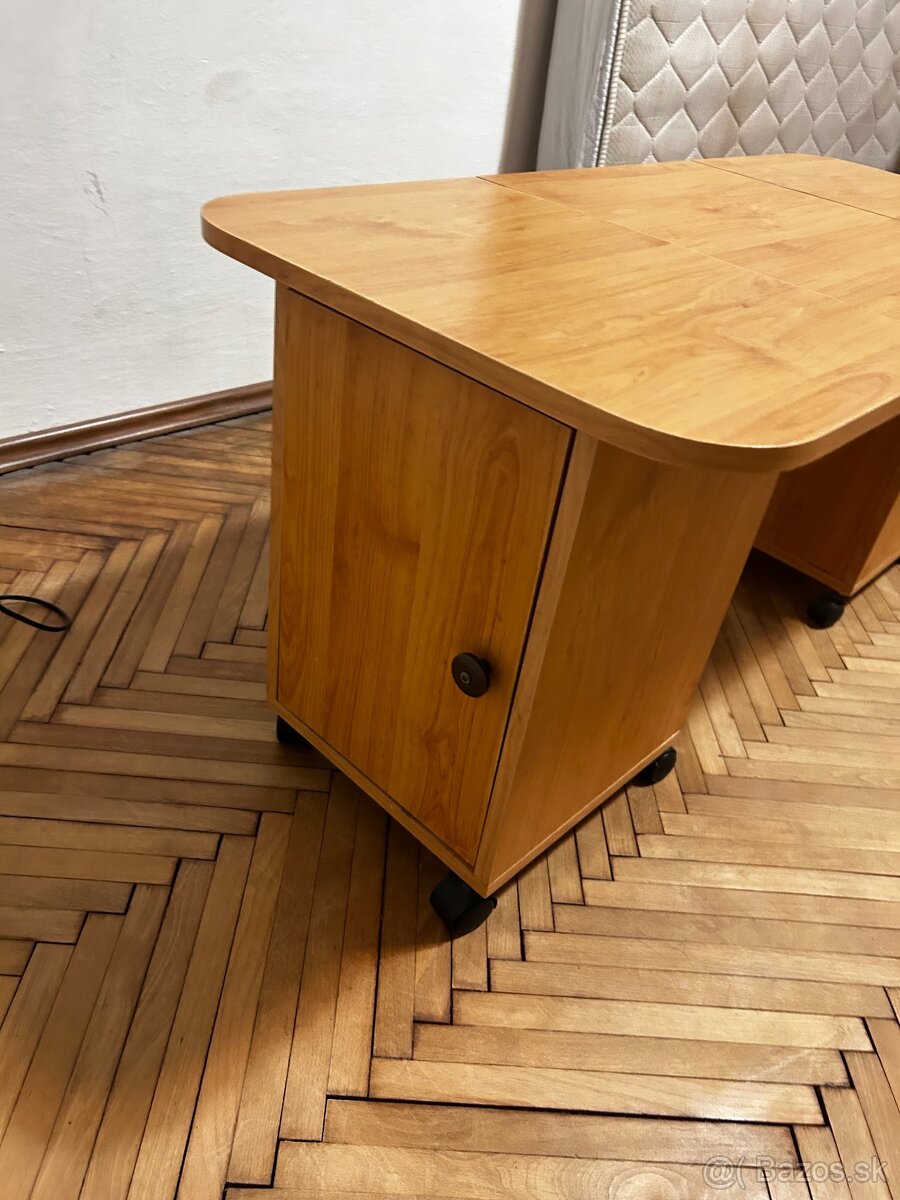 Rozkladací konferenčný stolík - 4