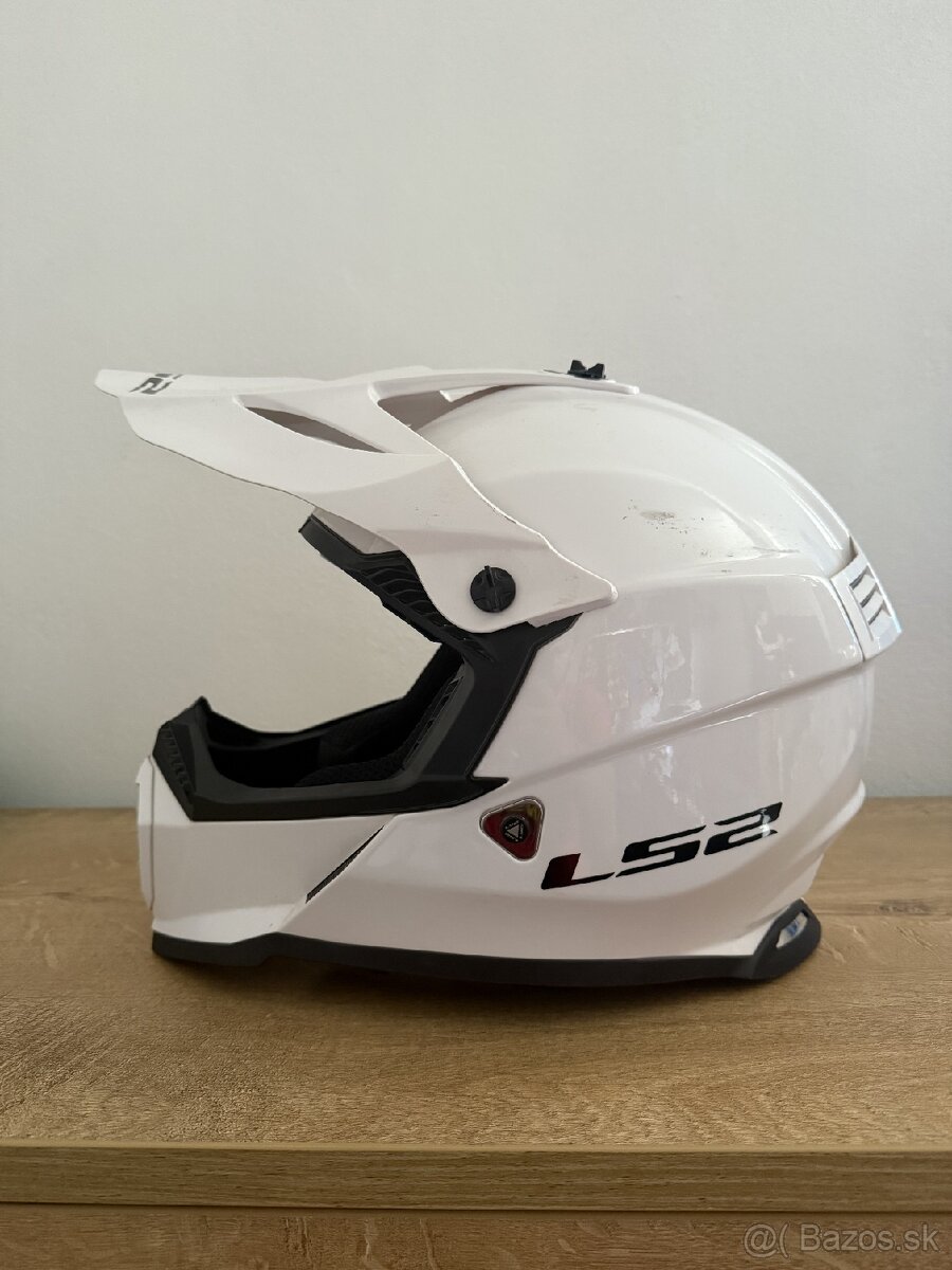 Motocross prilba