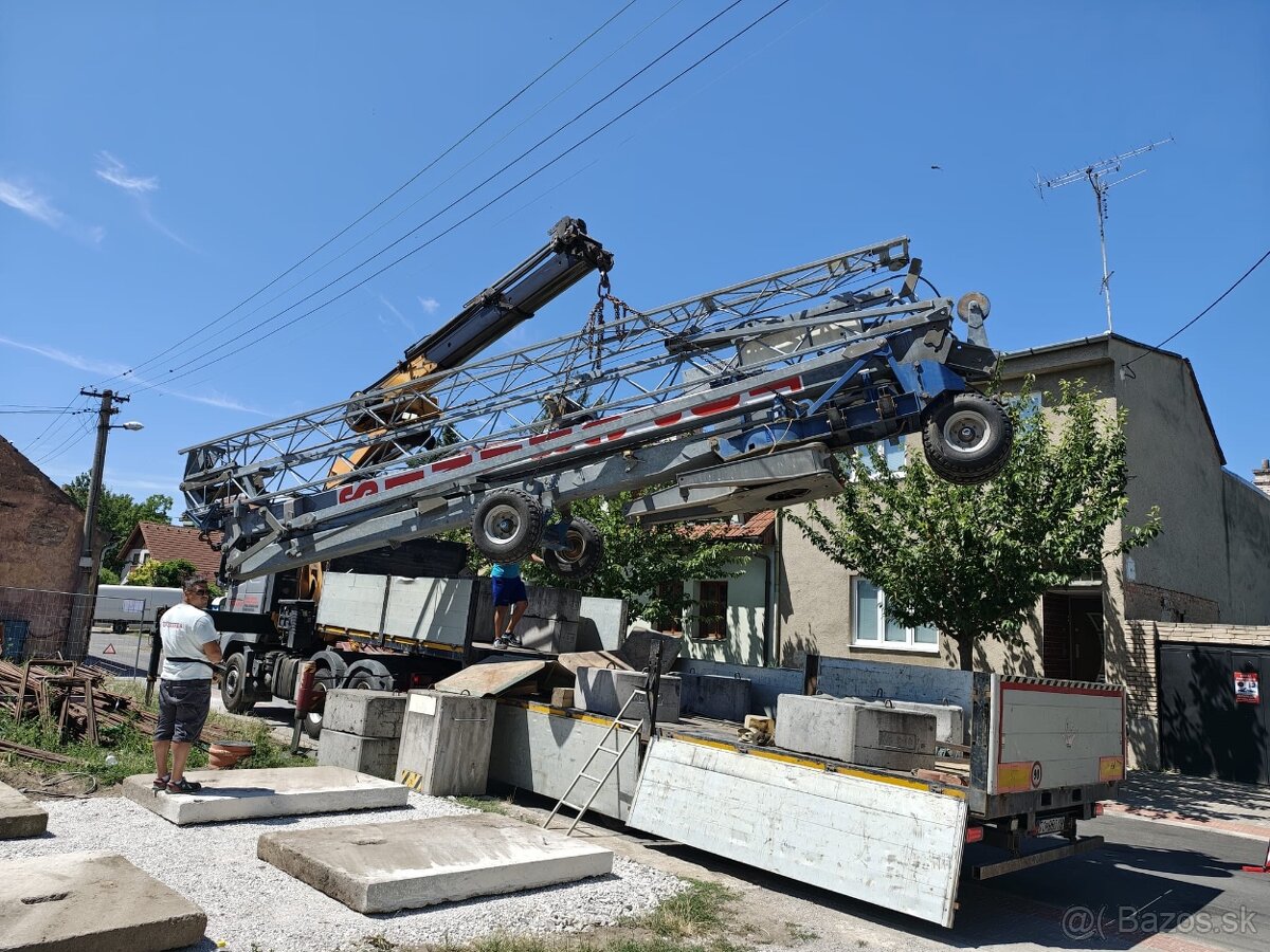 Na predaj samo Skládací stavebný Žeriav na diaľkové ovládani - 4