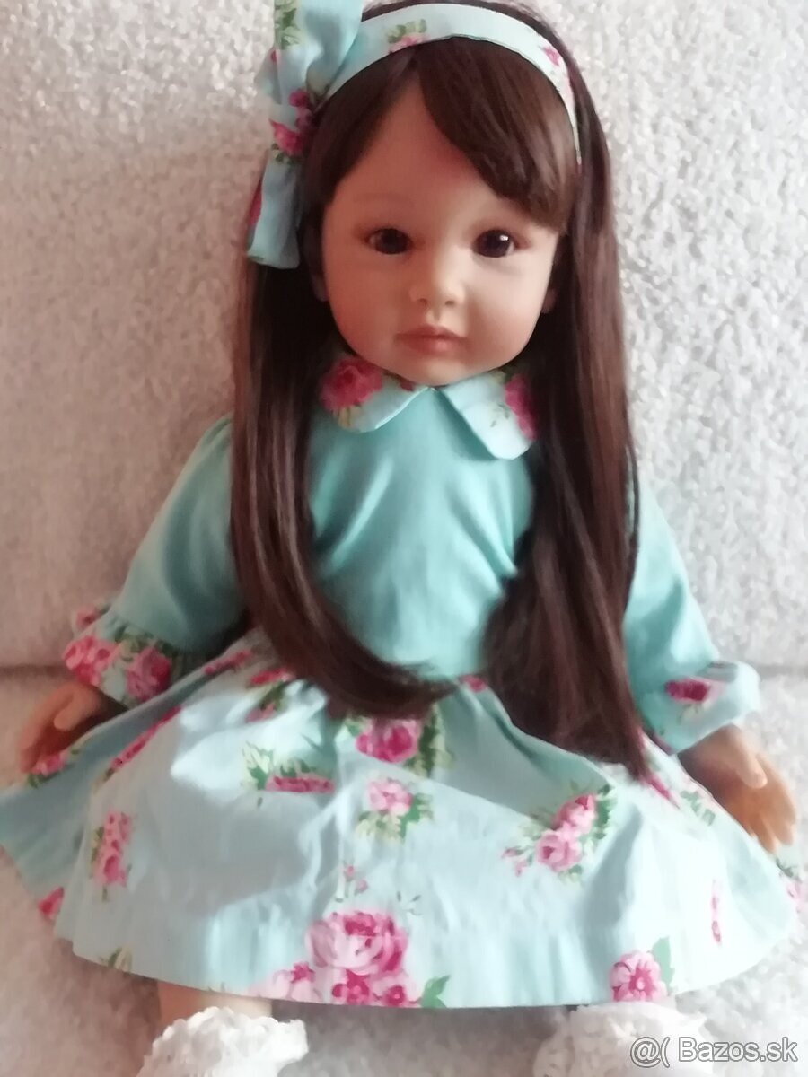 Realistická bábika so šatkami - 4