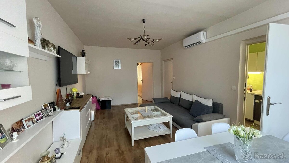 Predám 2 izbový byt - 4