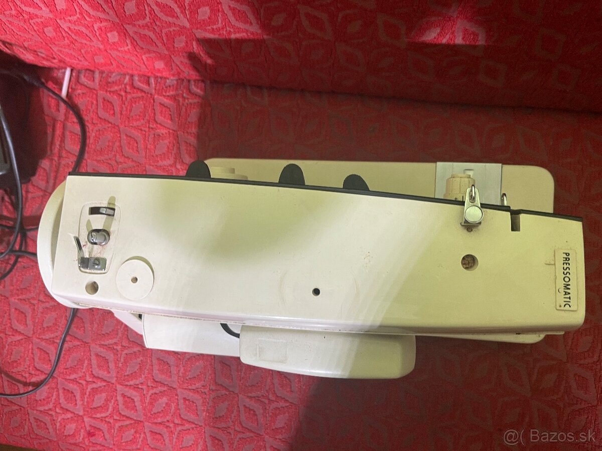 Šijací stroj Singer 967 - 4