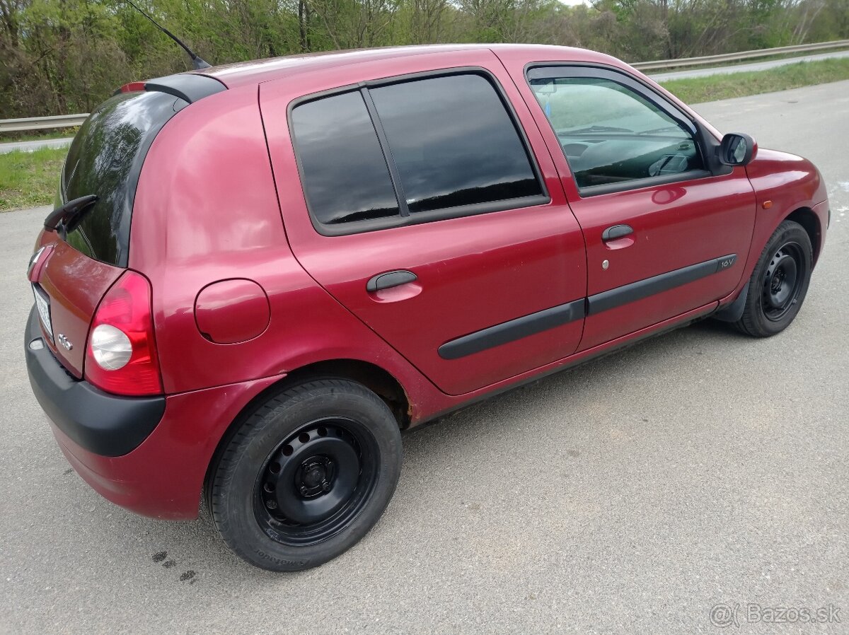 Renault clio 1.2 - 4