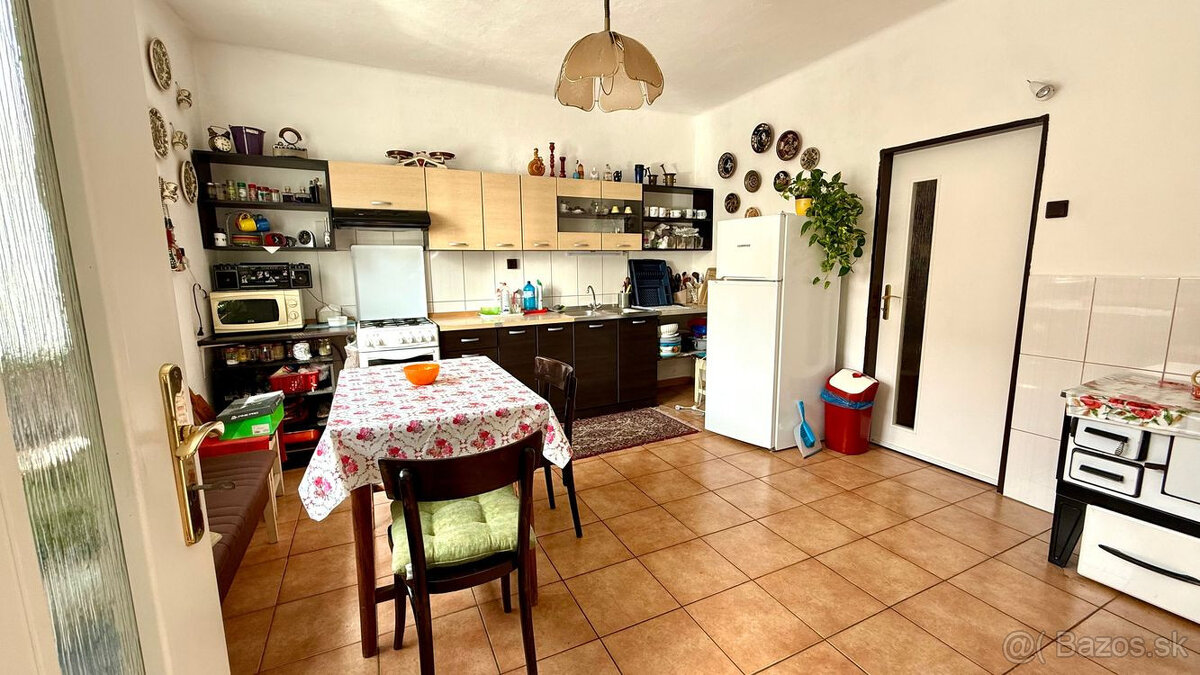 Rodinný dom 3 izb. 110 m², pozemom 1208 m², Čečejovce - Pohľad 4