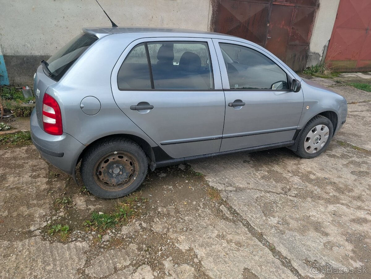 Škoda Fabia 1.2 benzín - 4